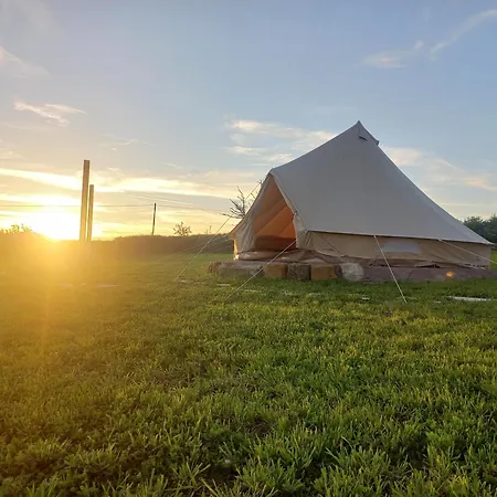 Tipi Du Petit Villers *