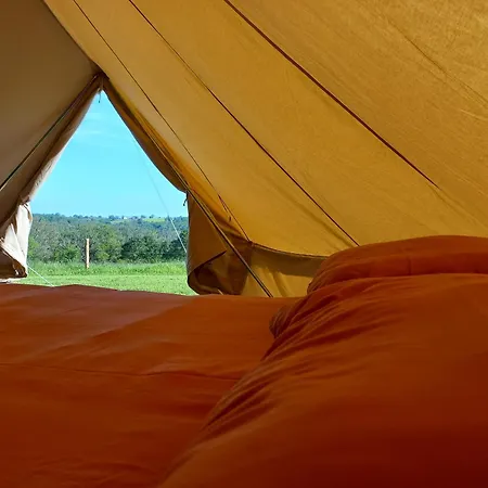 Tipi Du Petit Villers Lyxtält *