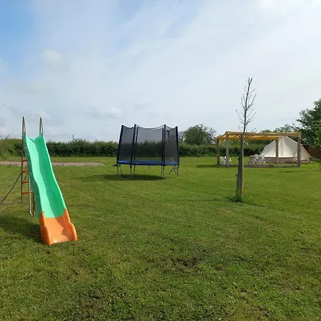 Tipi Du Petit Villers Luxury tent Le Brethon